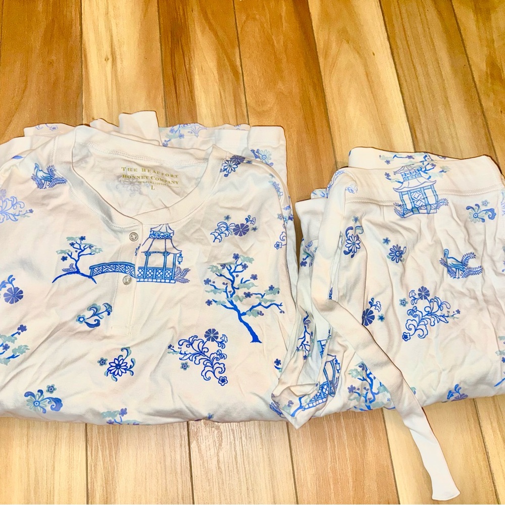 Tiger Mist womens Pajama Set with Blue Patterns